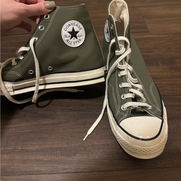 Men’s converse - Picture 1 of 3